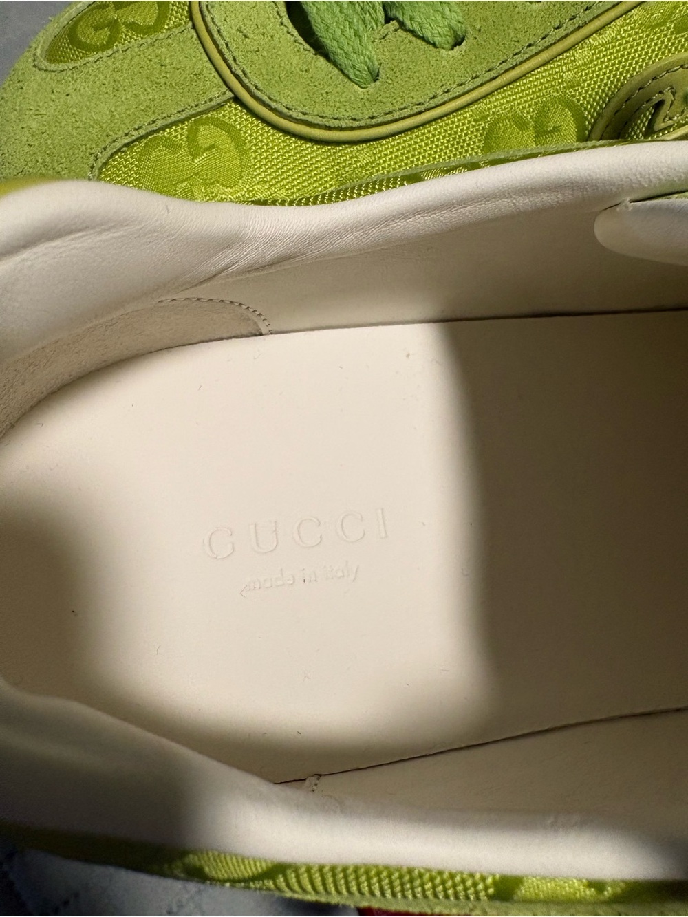Gucci Neon Green Low-Top Sneakers. 100% Authentic - Picture 4 of 7
